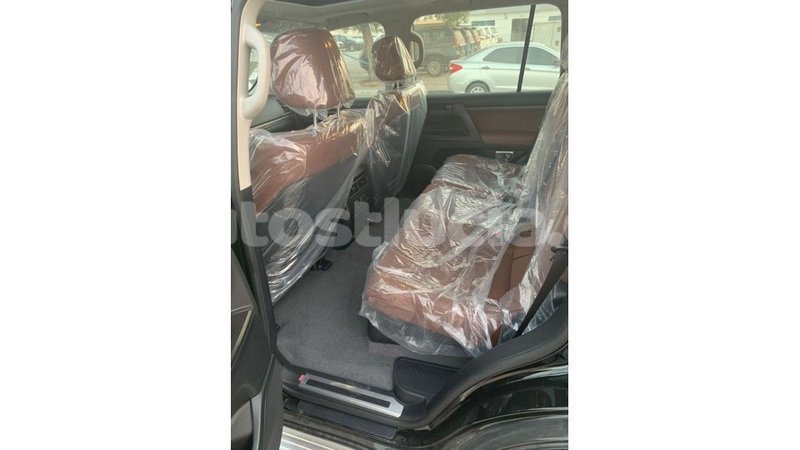 Big with watermark toyota land cruiser anse la raye import dubai 2111