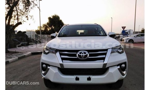Buy Import Toyota Fortuner White Car in Import - Dubai in Anse-la-Raye Buy Import Toyota Fortuner White Car in Import - Dubai in Anse-la-Raye