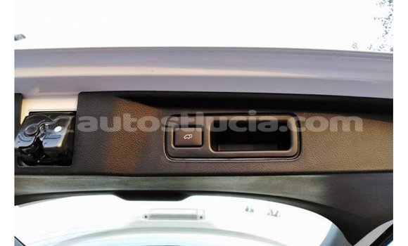 Buy Import Toyota Fortuner White Car in Import - Dubai in Anse-la-Raye Buy Import Toyota Fortuner White Car in Import - Dubai in Anse-la-Raye