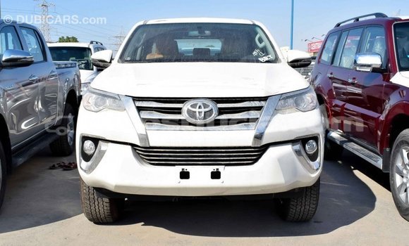 Buy Import Toyota Fortuner White Car in Import - Dubai in Anse-la-Raye Buy Import Toyota Fortuner White Car in Import - Dubai in Anse-la-Raye