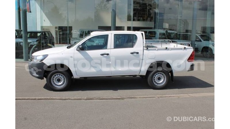 Big with watermark toyota hilux anse la raye import dubai 2115