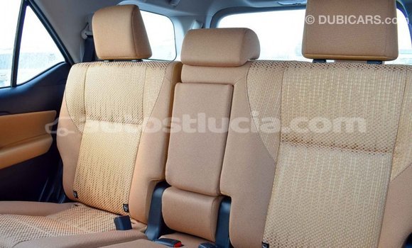 Buy Import Toyota Fortuner White Car in Import - Dubai in Anse-la-Raye Buy Import Toyota Fortuner White Car in Import - Dubai in Anse-la-Raye