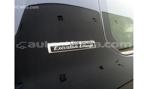 Buy Import Toyota Land Cruiser Black Car in Import - Dubai in Anse-la-Raye Buy Import Toyota Land Cruiser Black Car in Import - Dubai in Anse-la-Raye