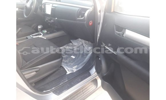 Buy Import Toyota Hilux Other Car in Import - Dubai in Anse-la-Raye Buy Import Toyota Hilux Other Car in Import - Dubai in Anse-la-Raye
