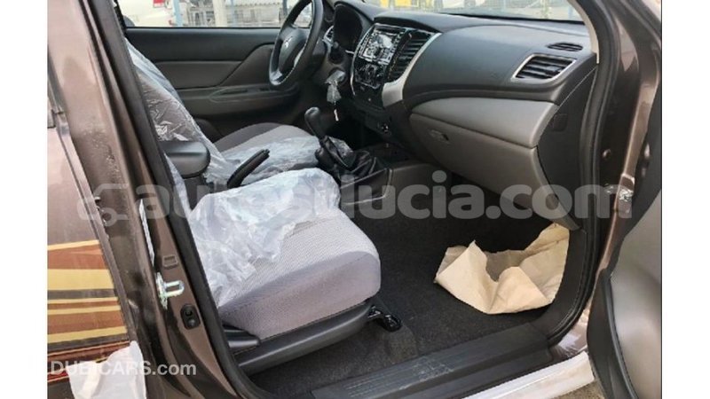 Big with watermark mitsubishi l200 anse la raye import dubai 2123