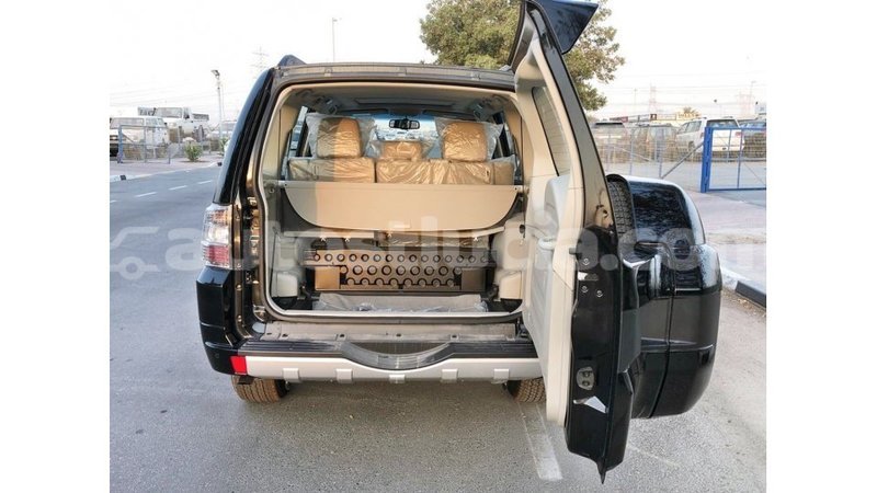 Big with watermark mitsubishi pajero anse la raye import dubai 2129