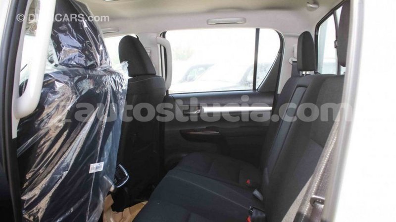 Big with watermark toyota hilux anse la raye import dubai 2130