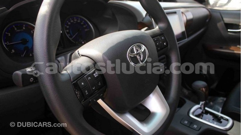Big with watermark toyota hilux anse la raye import dubai 2130