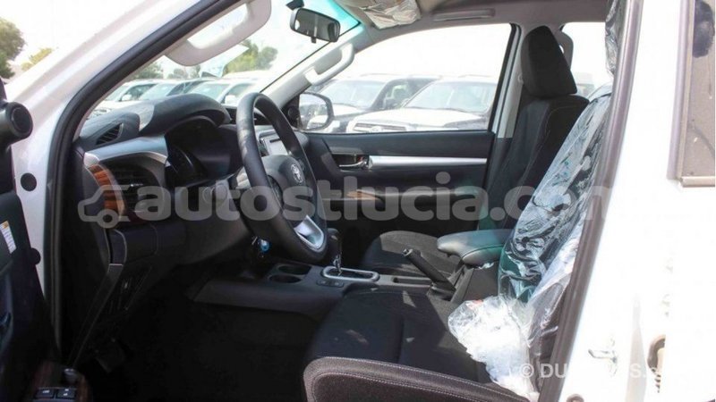 Big with watermark toyota hilux anse la raye import dubai 2130