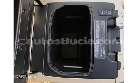 Buy Import Toyota Land Cruiser Other Car in Import - Dubai in Anse-la-Raye Buy Import Toyota Land Cruiser Other Car in Import - Dubai in Anse-la-Raye