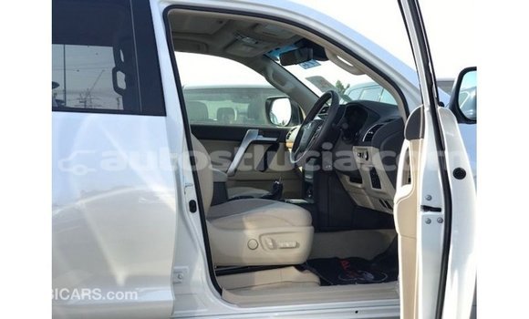 Buy Import Toyota Prado White Car in Import - Dubai in Anse-la-Raye Buy Import Toyota Prado White Car in Import - Dubai in Anse-la-Raye