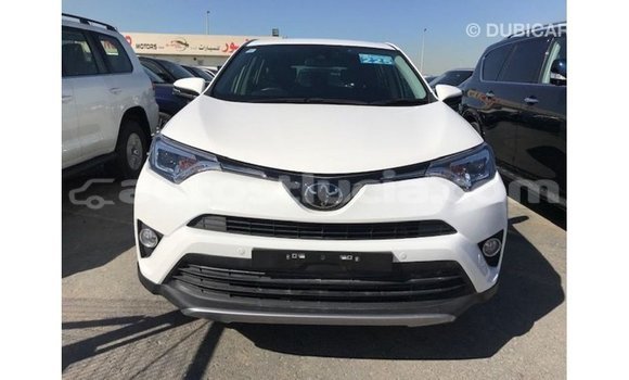 Buy Import Toyota 4Runner White Car in Import - Dubai in Anse-la-Raye Buy Import Toyota 4Runner White Car in Import - Dubai in Anse-la-Raye