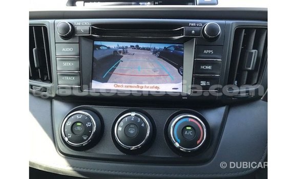 Buy Import Toyota 4Runner White Car in Import - Dubai in Anse-la-Raye Buy Import Toyota 4Runner White Car in Import - Dubai in Anse-la-Raye