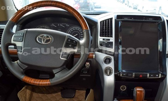 Buy Import Toyota Land Cruiser Other Car in Import - Dubai in Anse-la-Raye Buy Import Toyota Land Cruiser Other Car in Import - Dubai in Anse-la-Raye