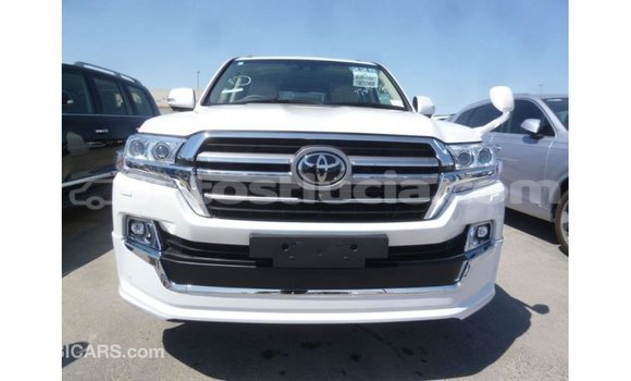 Buy Import Toyota Land Cruiser White Car in Import - Dubai in Anse-la-Raye Buy Import Toyota Land Cruiser White Car in Import - Dubai in Anse-la-Raye