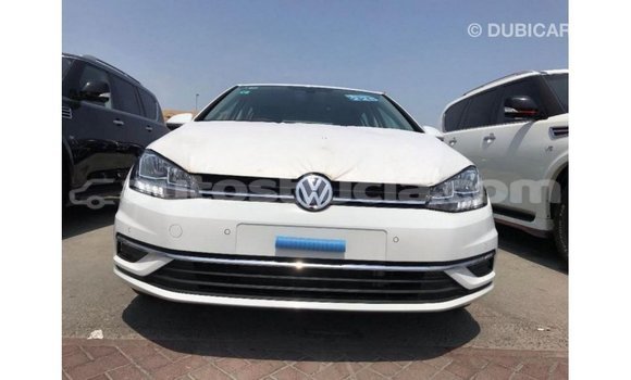 Acheter Import Voiture Volkswagen Golf Blanc à Import - Dubai, Anse-la-Raye Acheter Import Voiture Volkswagen Golf Blanc à Import - Dubai, Anse-la-Raye