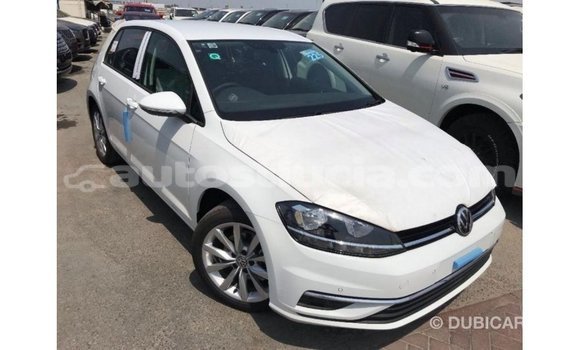 Acheter Import Voiture Volkswagen Golf Blanc à Import - Dubai, Anse-la-Raye Acheter Import Voiture Volkswagen Golf Blanc à Import - Dubai, Anse-la-Raye