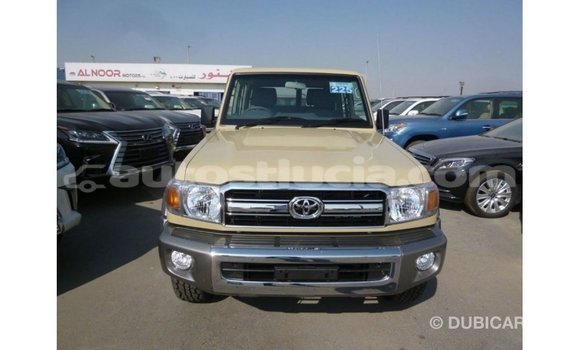 Buy Import Toyota Land Cruiser Beige Car in Import - Dubai in Anse-la-Raye Buy Import Toyota Land Cruiser Beige Car in Import - Dubai in Anse-la-Raye
