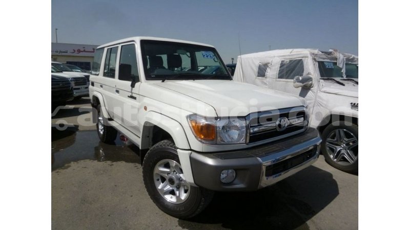 Big with watermark toyota land cruiser anse la raye import dubai 2150