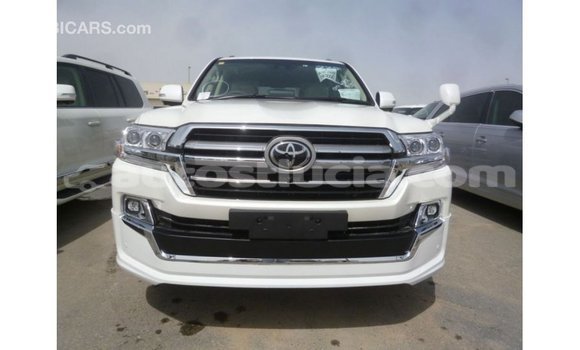 Buy Import Toyota Land Cruiser White Car in Import - Dubai in Anse-la-Raye Buy Import Toyota Land Cruiser White Car in Import - Dubai in Anse-la-Raye