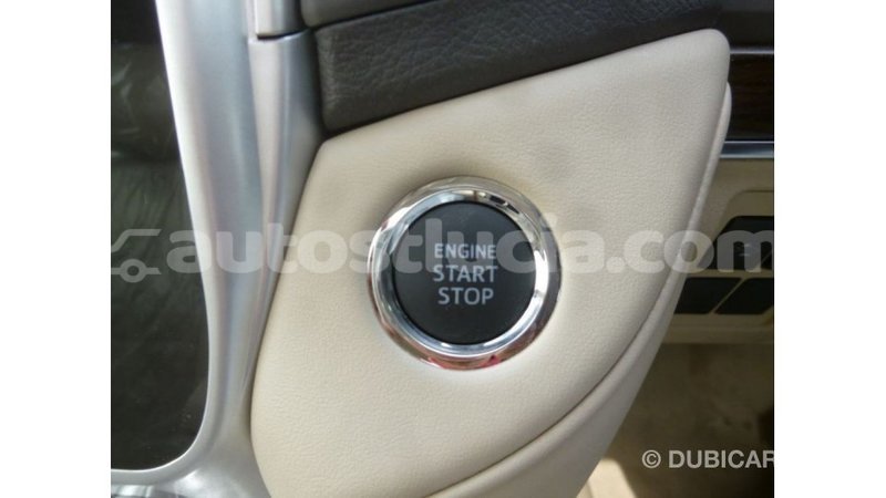 Big with watermark toyota land cruiser anse la raye import dubai 2153