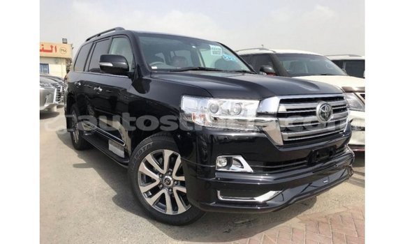 Acheter Import Voiture Toyota Land Cruiser Noir à Import - Dubai, Anse-la-Raye Acheter Import Voiture Toyota Land Cruiser Noir à Import - Dubai, Anse-la-Raye