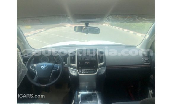 Buy Import Toyota Land Cruiser Other Car in Import - Dubai in Anse-la-Raye Buy Import Toyota Land Cruiser Other Car in Import - Dubai in Anse-la-Raye