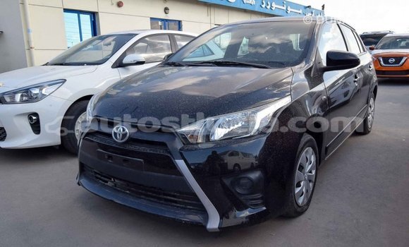 Acheter Import Voiture Toyota Yaris Noir à Import - Dubai, Anse-la-Raye Acheter Import Voiture Toyota Yaris Noir à Import - Dubai, Anse-la-Raye