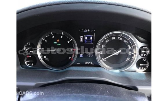 Buy Import Toyota Land Cruiser White Car in Import - Dubai in Anse-la-Raye Buy Import Toyota Land Cruiser White Car in Import - Dubai in Anse-la-Raye