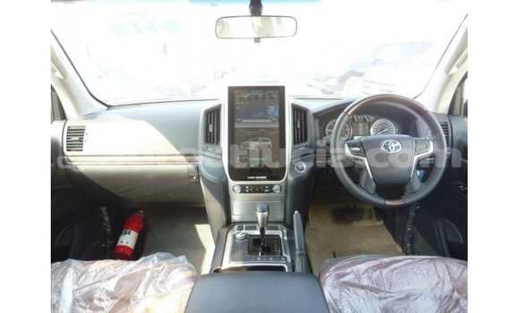 Buy Import Toyota Land Cruiser Black Car in Import - Dubai in Anse-la-Raye Buy Import Toyota Land Cruiser Black Car in Import - Dubai in Anse-la-Raye