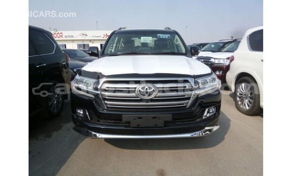 Buy Import Toyota Land Cruiser Black Car in Import - Dubai in Anse-la-Raye Buy Import Toyota Land Cruiser Black Car in Import - Dubai in Anse-la-Raye