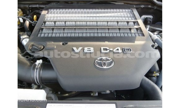 Buy Import Toyota Land Cruiser Black Car in Import - Dubai in Anse-la-Raye Buy Import Toyota Land Cruiser Black Car in Import - Dubai in Anse-la-Raye