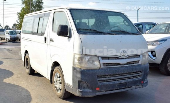 Buy Import Toyota Hiace White Car in Import - Dubai in Anse-la-Raye Buy Import Toyota Hiace White Car in Import - Dubai in Anse-la-Raye