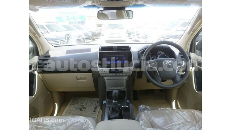 Big with watermark toyota prado anse la raye import dubai 2174