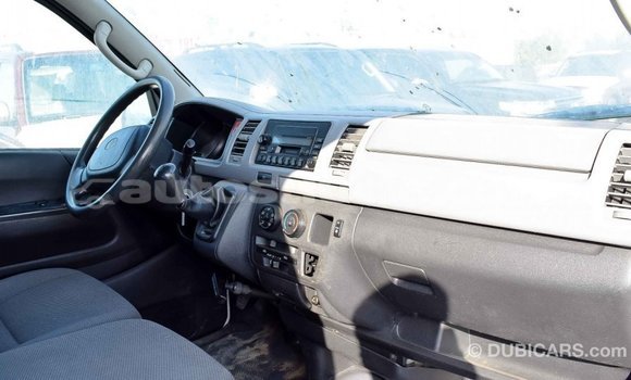 Buy Import Toyota Hiace White Car in Import - Dubai in Anse-la-Raye Buy Import Toyota Hiace White Car in Import - Dubai in Anse-la-Raye