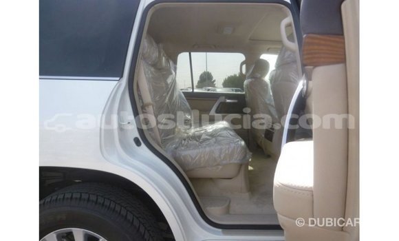 Buy Import Toyota Land Cruiser White Car in Import - Dubai in Anse-la-Raye Buy Import Toyota Land Cruiser White Car in Import - Dubai in Anse-la-Raye
