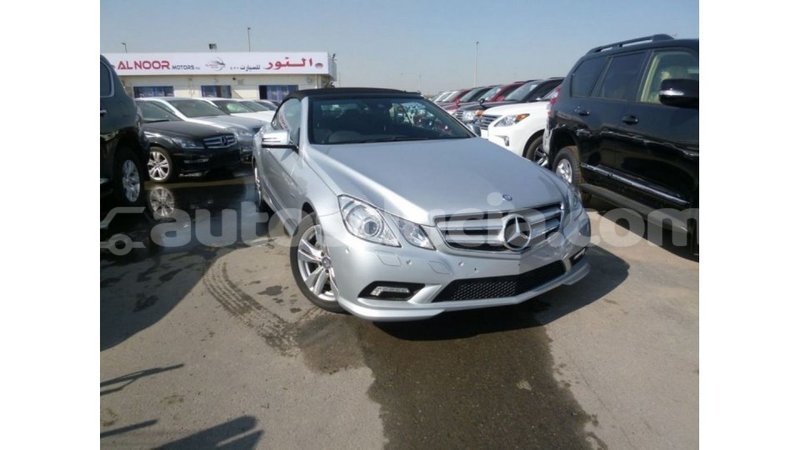 Big with watermark mercedes benz 250 anse la raye import dubai 2192