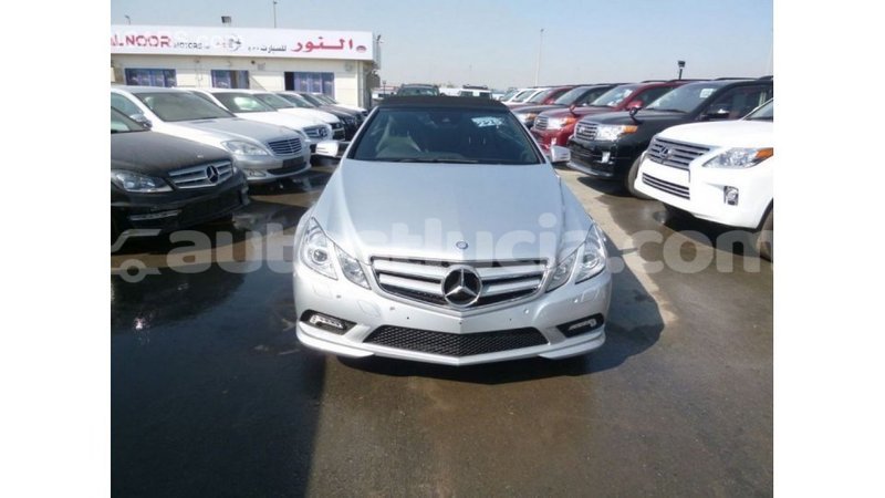 Big with watermark mercedes benz 250 anse la raye import dubai 2192