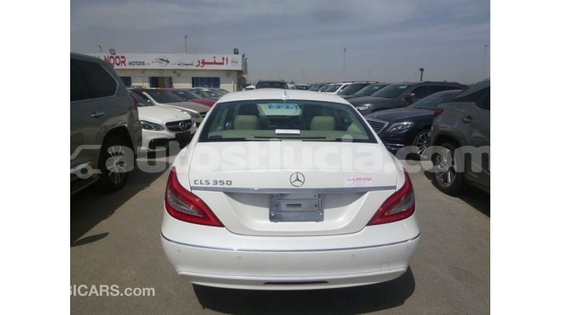 Big with watermark mercedes benz 190 w201 anse la raye import dubai 2193