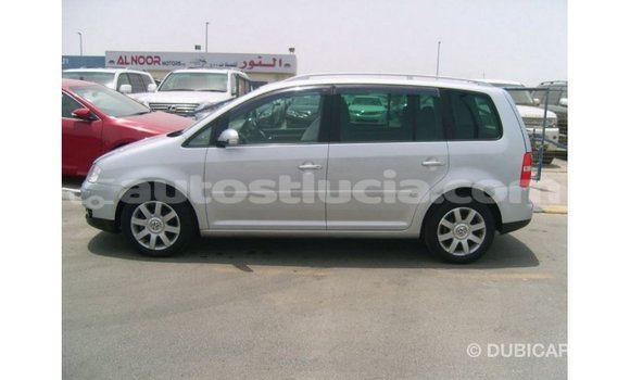 Buy Import Volkswagen Touran Other Car in Import - Dubai in Anse-la-Raye Buy Import Volkswagen Touran Other Car in Import - Dubai in Anse-la-Raye