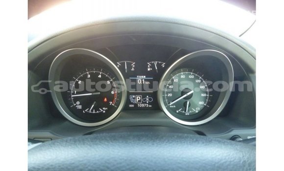 Buy Import Toyota Land Cruiser White Car in Import - Dubai in Anse-la-Raye Buy Import Toyota Land Cruiser White Car in Import - Dubai in Anse-la-Raye