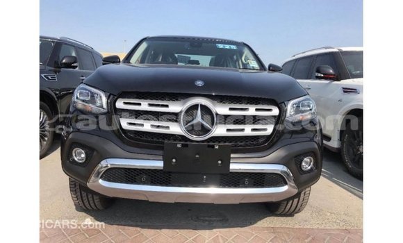 Buy Import Mercedes-Benz 250 Black Car in Import - Dubai in Anse-la-Raye Buy Import Mercedes-Benz 250 Black Car in Import - Dubai in Anse-la-Raye