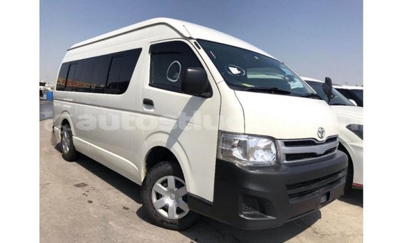 Buy Import Toyota Hiace White Car in Import - Dubai in Anse-la-Raye Buy Import Toyota Hiace White Car in Import - Dubai in Anse-la-Raye
