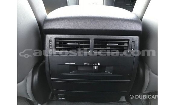 Buy Import Toyota Land Cruiser White Car in Import - Dubai in Anse-la-Raye Buy Import Toyota Land Cruiser White Car in Import - Dubai in Anse-la-Raye