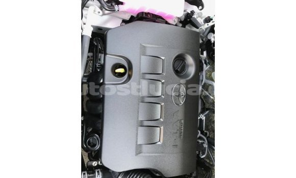 Buy Import Toyota 4Runner White Car in Import - Dubai in Anse-la-Raye Buy Import Toyota 4Runner White Car in Import - Dubai in Anse-la-Raye