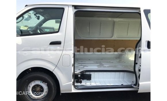 Buy Import Toyota Hiace White Car in Import - Dubai in Anse-la-Raye Buy Import Toyota Hiace White Car in Import - Dubai in Anse-la-Raye