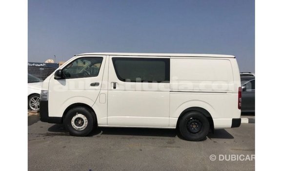 Buy Import Toyota Hiace White Car in Import - Dubai in Anse-la-Raye Buy Import Toyota Hiace White Car in Import - Dubai in Anse-la-Raye