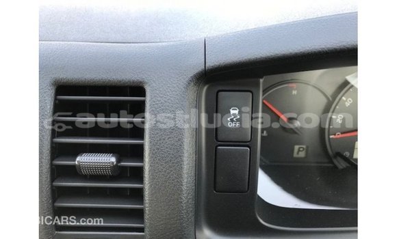 Buy Import Toyota Hiace White Car in Import - Dubai in Anse-la-Raye Buy Import Toyota Hiace White Car in Import - Dubai in Anse-la-Raye