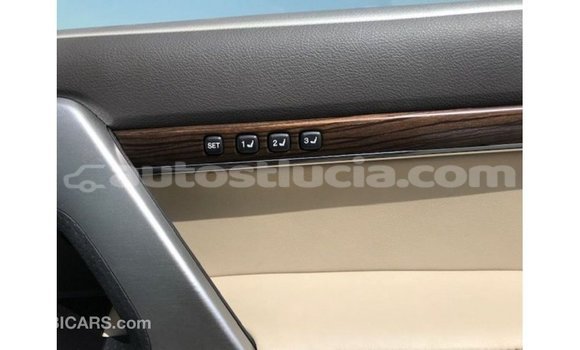 Buy Import Toyota Land Cruiser White Car in Import - Dubai in Anse-la-Raye Buy Import Toyota Land Cruiser White Car in Import - Dubai in Anse-la-Raye