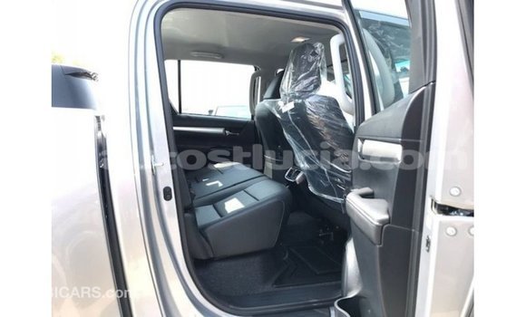 Buy Import Toyota Hilux Other Car in Import - Dubai in Anse-la-Raye Buy Import Toyota Hilux Other Car in Import - Dubai in Anse-la-Raye